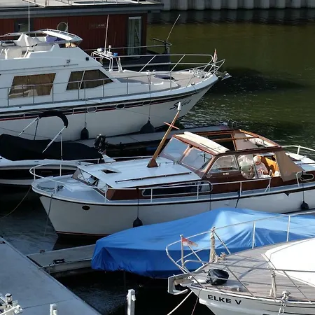 Botel Bootsliebe *
