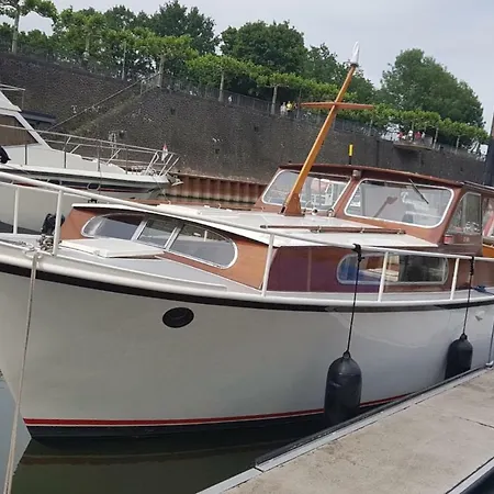 Botel Bootsliebe Dusseldorf